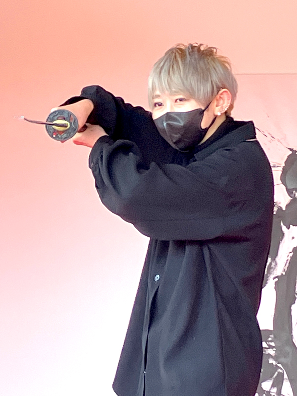 運を斬り開くイベントに、たくさんの新成人が運試しをされました!